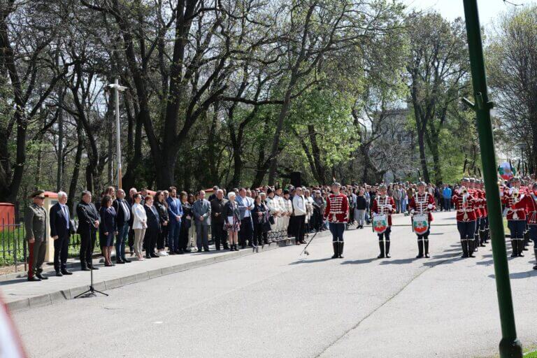 10 години от полагането на гилза с пръст - снимка 1