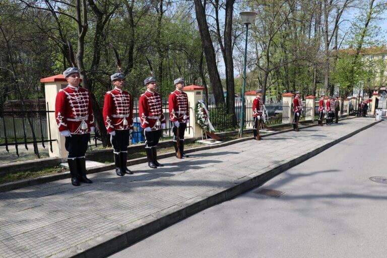 10 години от полагането на гилза с пръст - снимка 5
